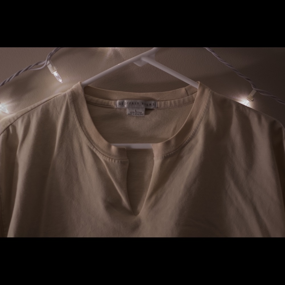 cream color crop top